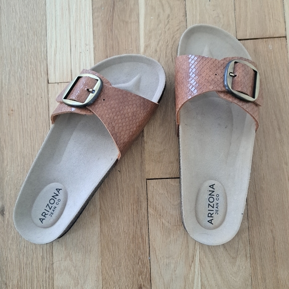 Brown Arizona Sandals (nib) - Picture 1 of 3